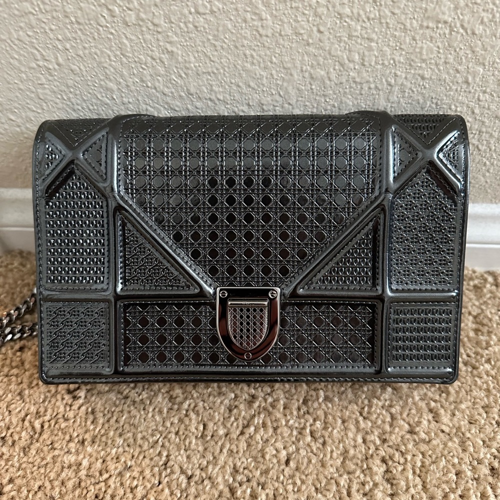 Christian Dior Metallic Patent Micro-Cannage Diorama Wallet on Chain Pouch, Gray